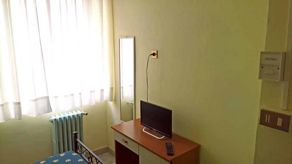 Albergo Golfo Follonica Exterior foto
